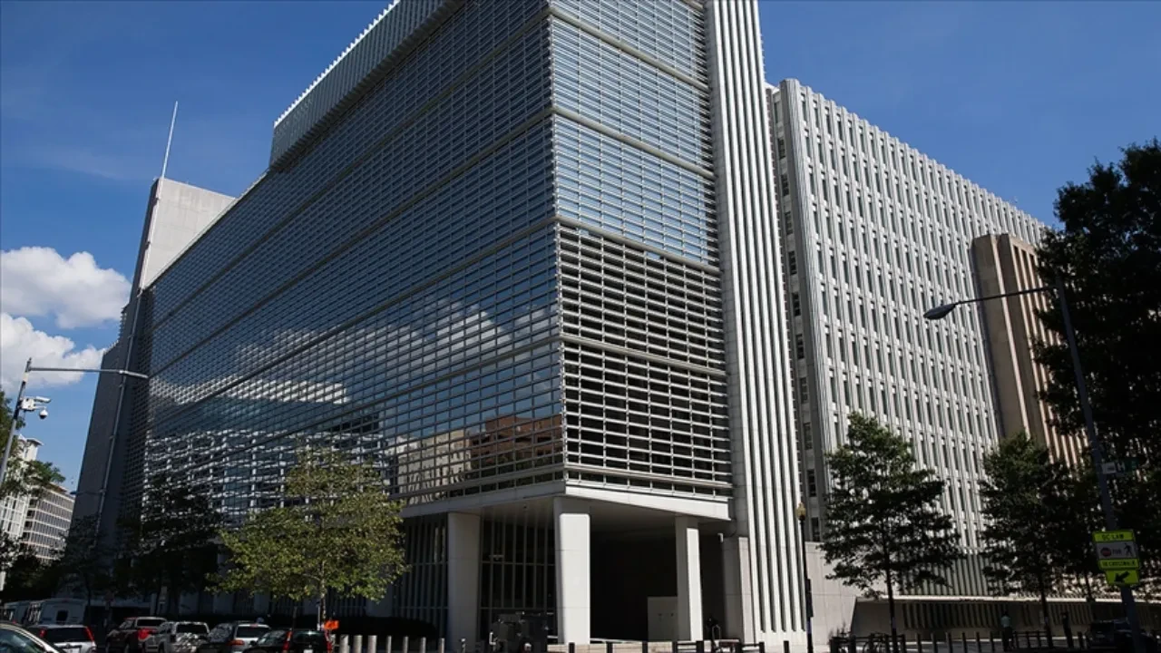 Dünya Bankası, Türkiye büyüme beklentisini yükseltti!