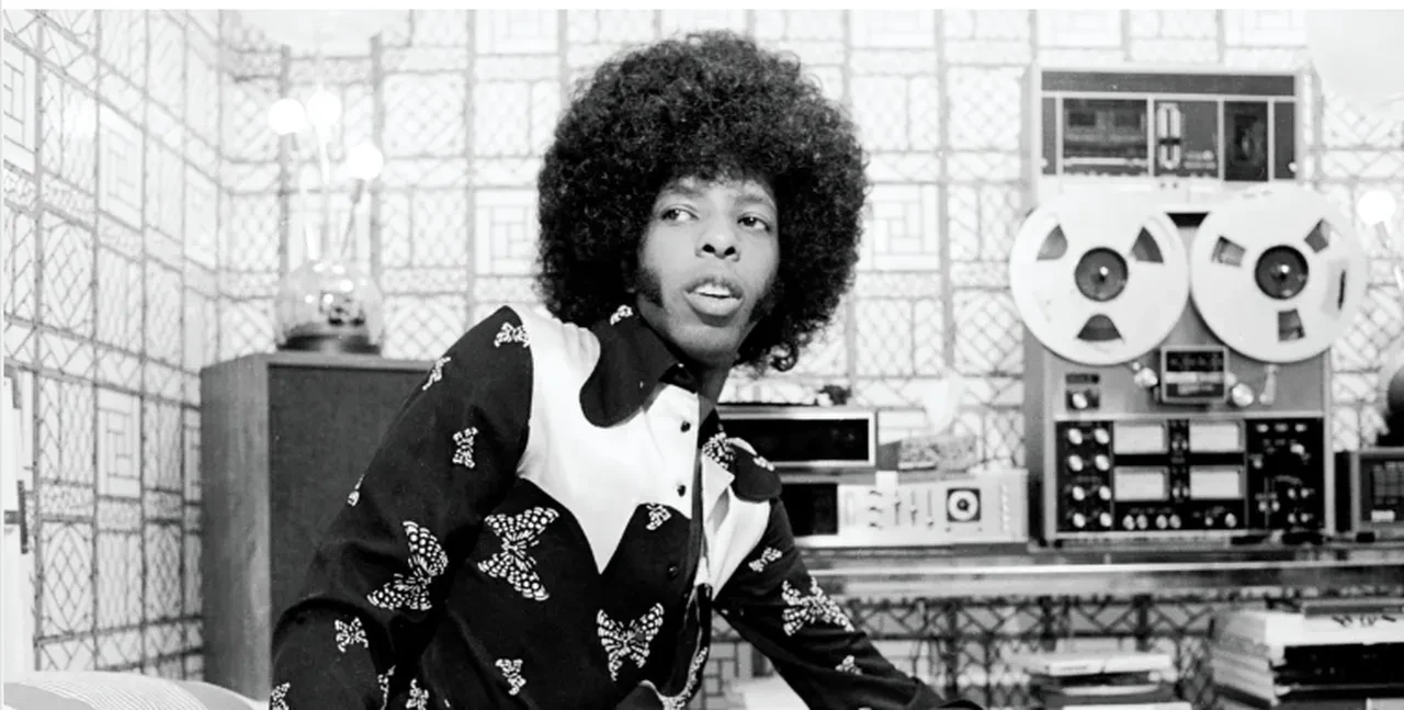 Funk müziğin efsane ismi Sly Stone hayatını kaybetti