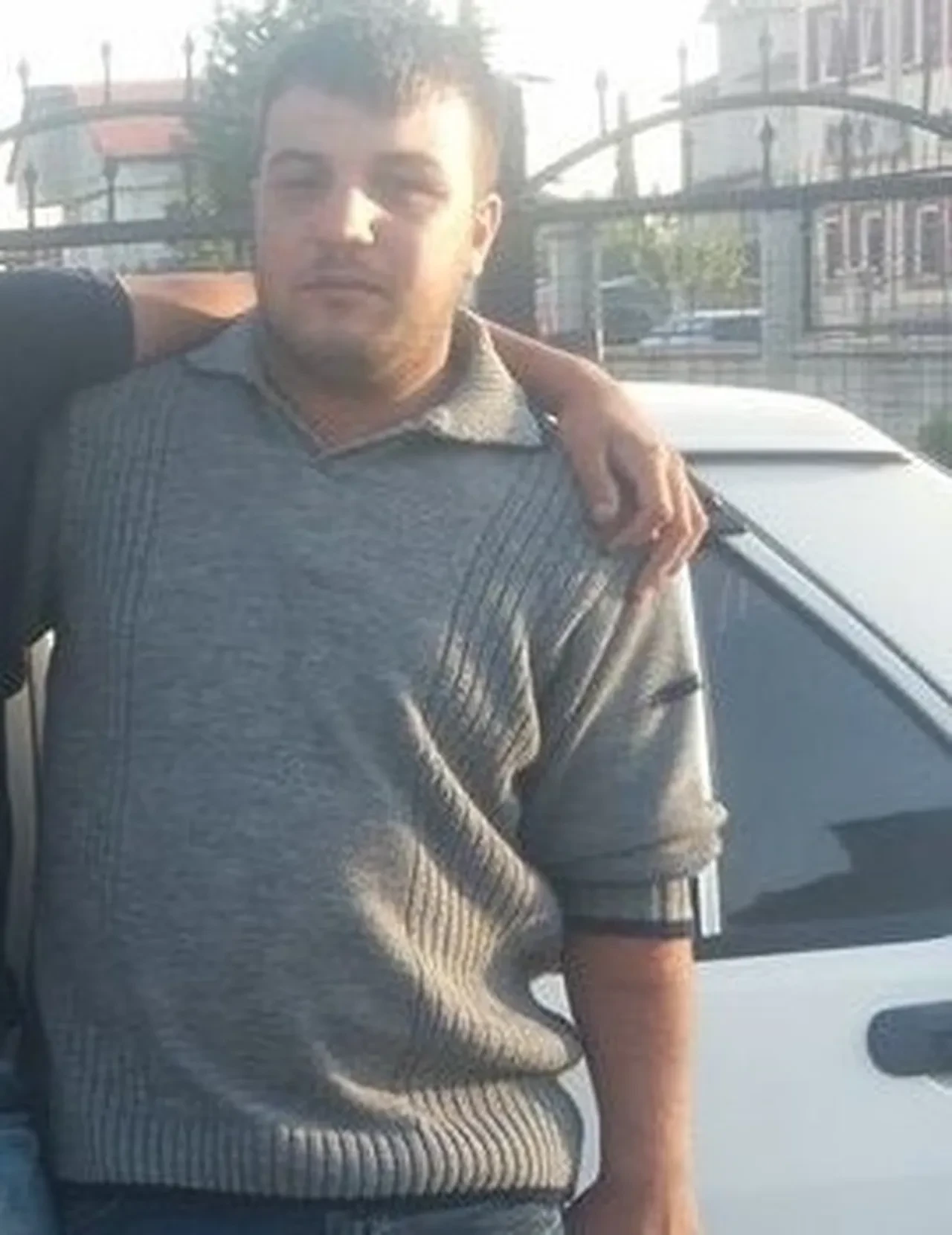 İçki sofrasında dehşet: Baba-oğul öldürüldü, 1 kişi yaralandı