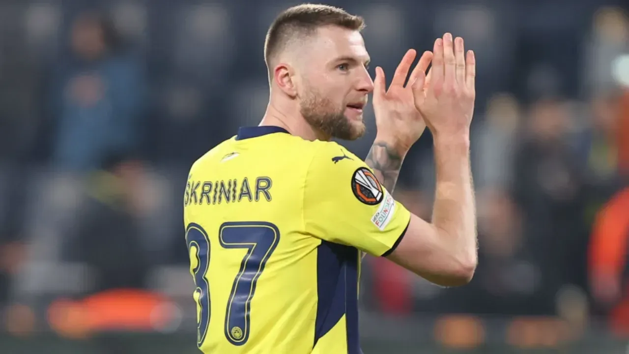 Ali Koç'un Fenerbahçe'ye müjdelediği oyuncuya Aslan kancası
