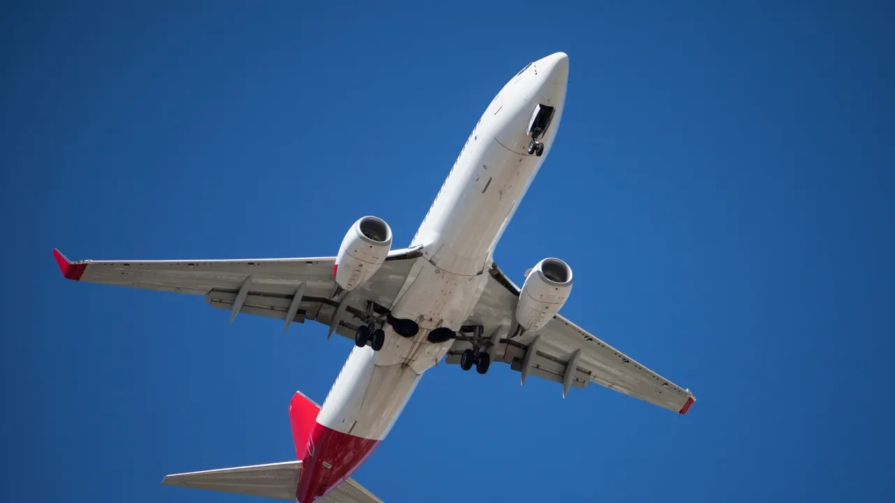 Uçakta en güvenli olan koltuk belli oldu! Bilimsel verilerle kanıtlandı