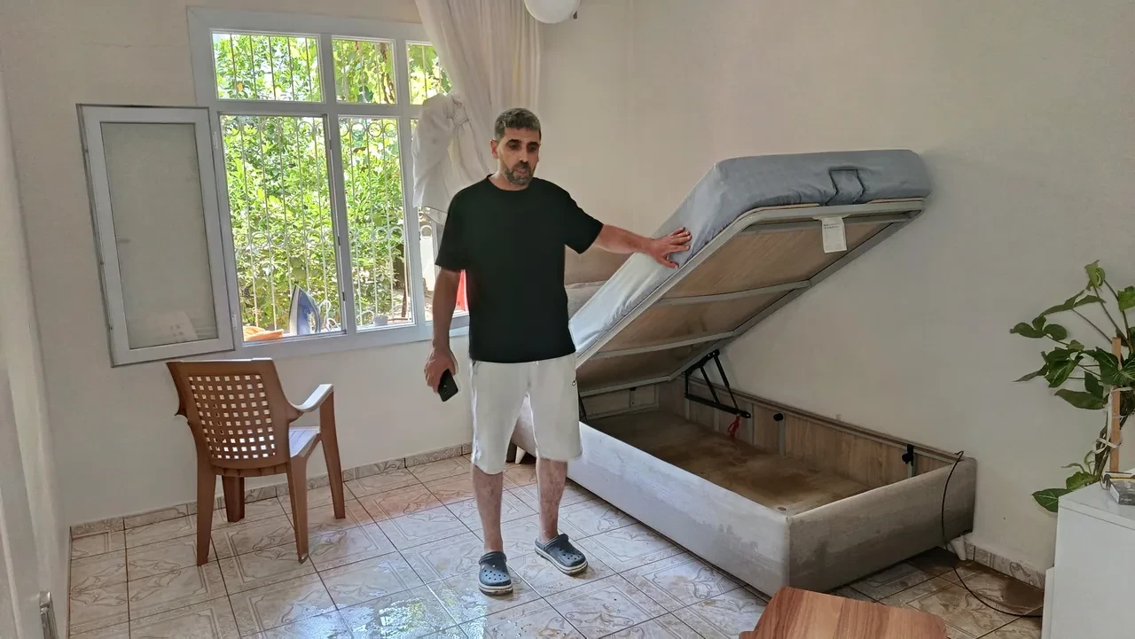 Adana'da mahalle göle döndü, 20'ye yakın ev zarar gördü