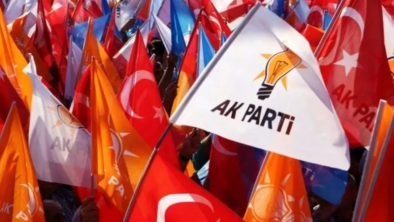 AK Parti'nin belediye başkan vekili adayları belli oldu