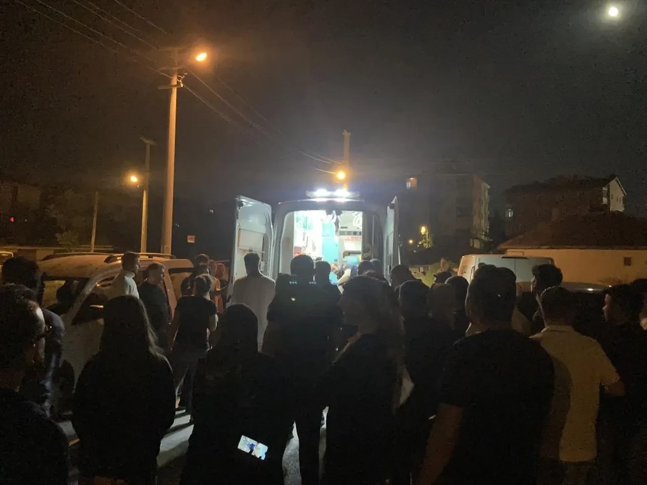 Burdur'da kan donduran cinayet! 22 yaşındaki kadın, davalık olduğu adamın eşini katletti