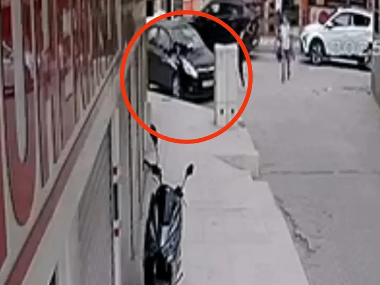 Siirt'te 5. kattan düşen 1.5 yaşındaki Rabia hayata tutundu