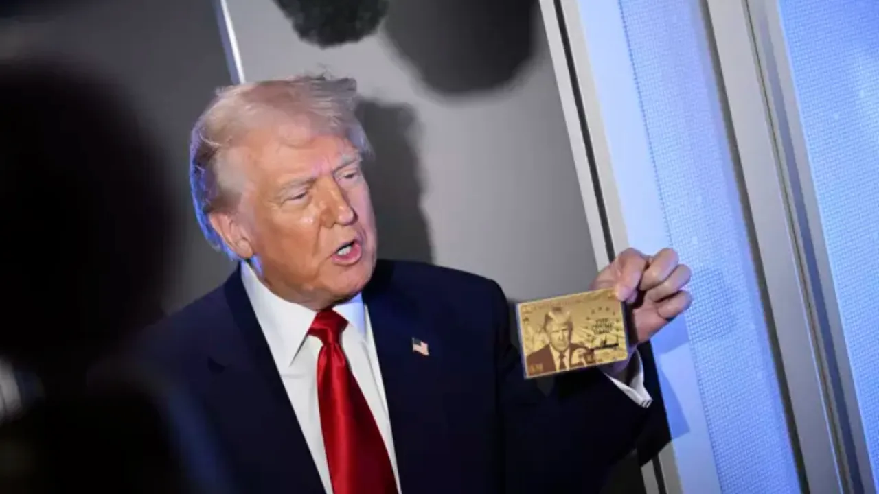 ABD lideri Trump, zenginlere 'altın kart' için adres verdi, başvurular başladı