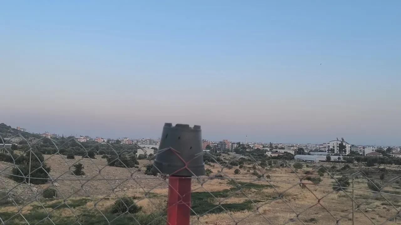 Antalya'da akılalmaz olay! Tavukları beslerken hayatını kaybetti! Ölüm sebebi şoke etti!