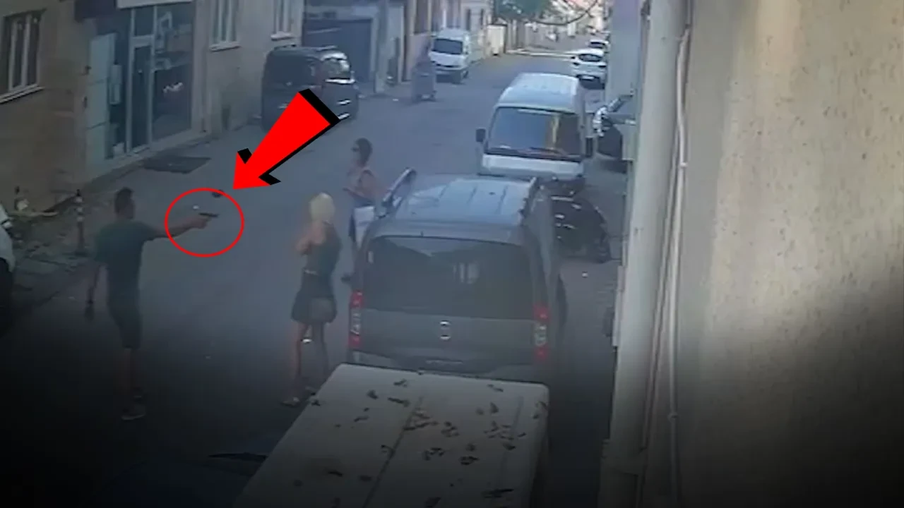 Balıkesir'de eski eş dehşeti! Sokakta karşılaşınca tabancayla yaraladı, aynı silahla intihar etti