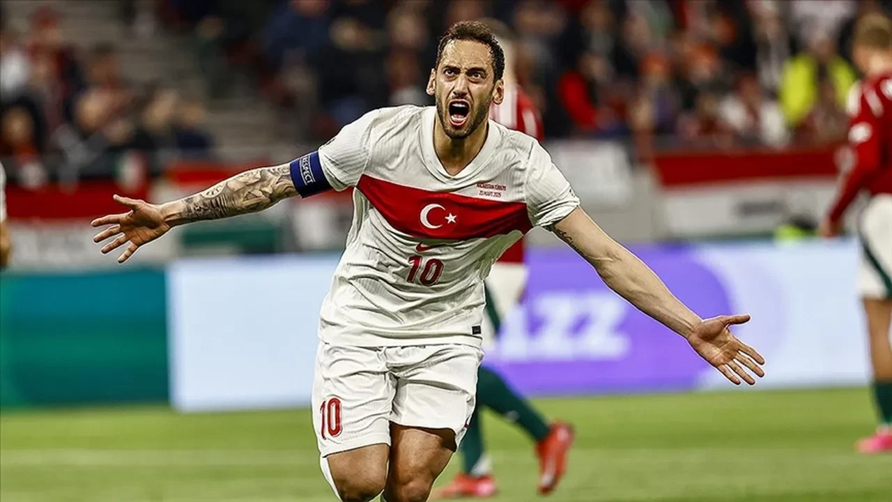 Hakan Çalhanoğlu hangi takımlı? Galatasaray’a transfer olacağı iddiaları var