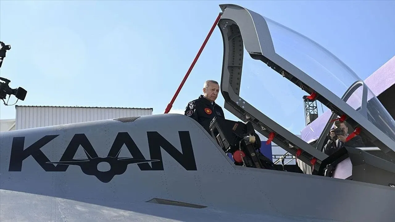 KAAN'ın Endonezya ihracı dünyanın dilinde! Manşetlere taşıdılar