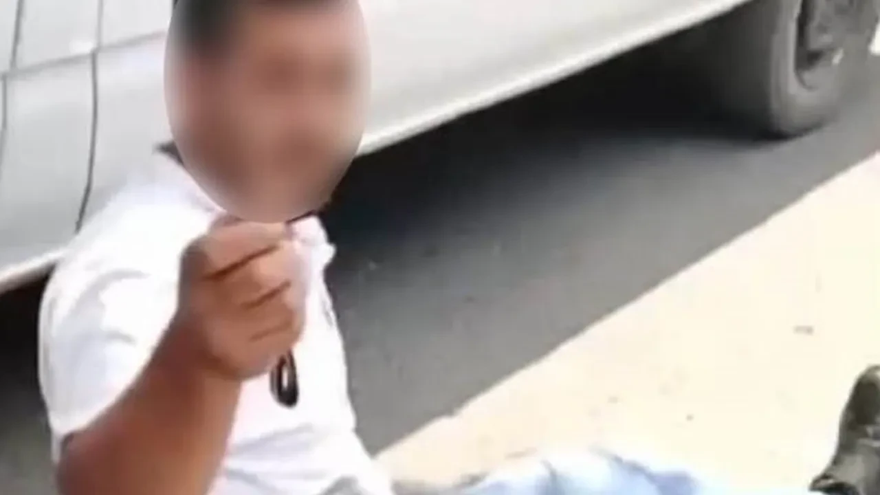 Kendisini taciz eden adamı ayaklarından vurdu! O anlar kamerada 