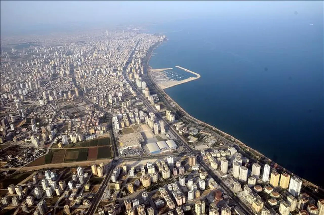 Ticaret Bakanı Ömer Bolat: Mersin'i Dubai konumunda göreceğiz