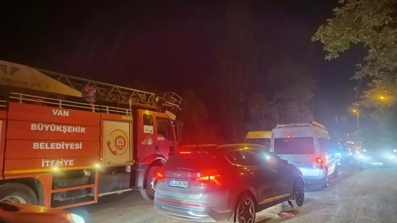 Van'da acı olay! Çaya düşen çocuk hayatını kaybetti