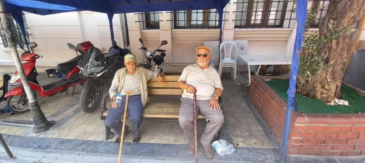 Aydın’da sıcaklık rekoru! Termometre 39'u gördü!