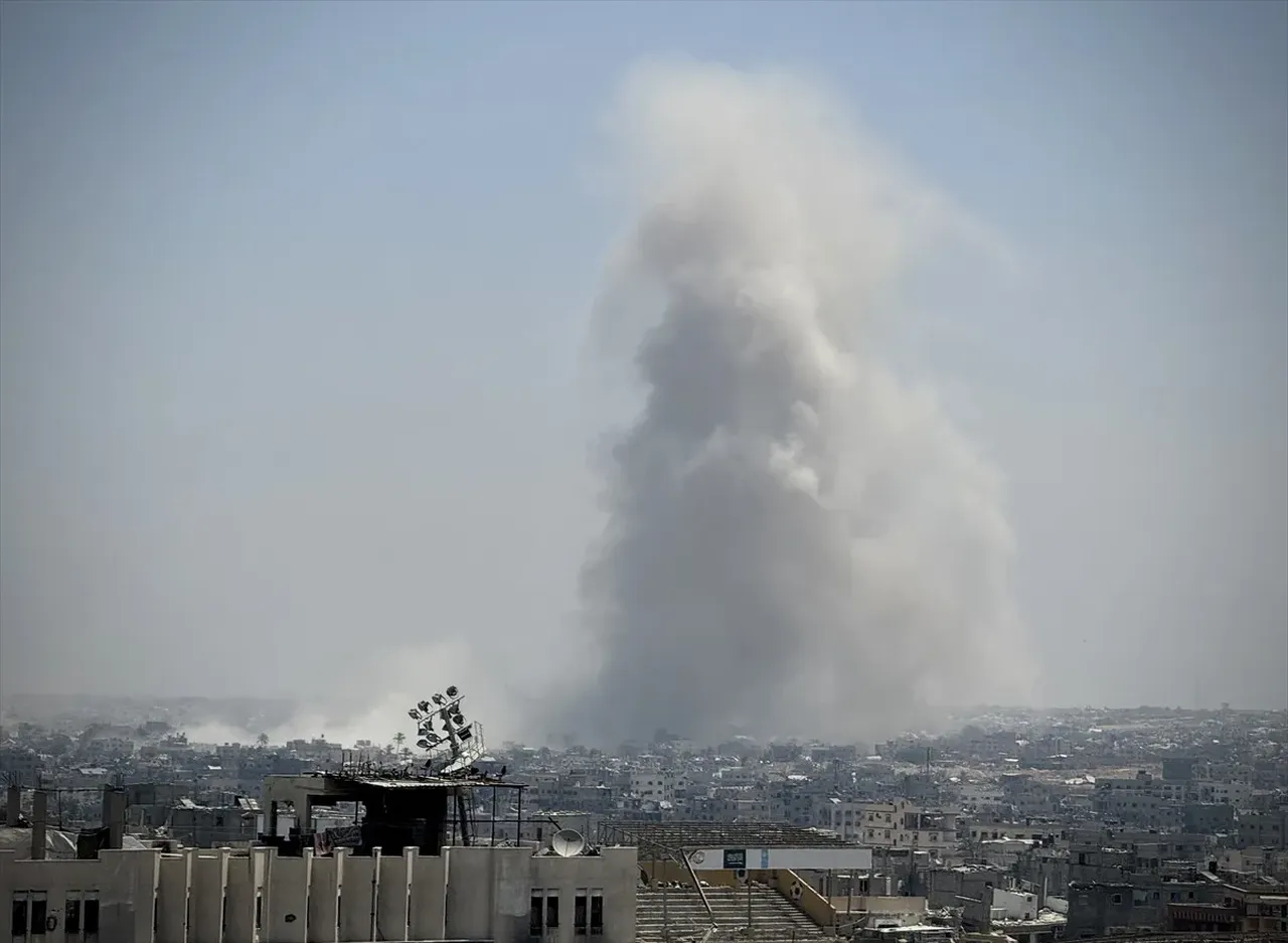 İsrail-İran arasıda sıcak saatler! Netanyahu'dan savaş hazırlığı talimatı! Askerleri cepheye yığıyor