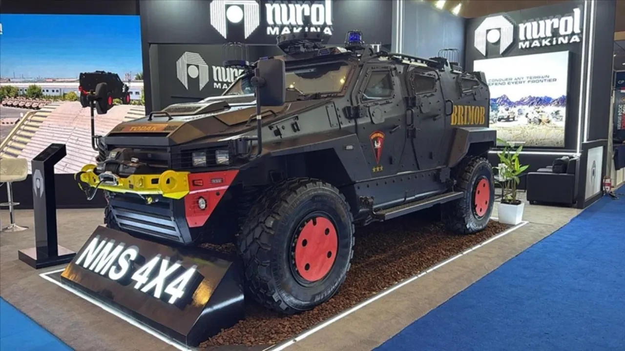 Türk zırhlısı Yörük, Endonezya'da yeni göreve hazırlanıyor