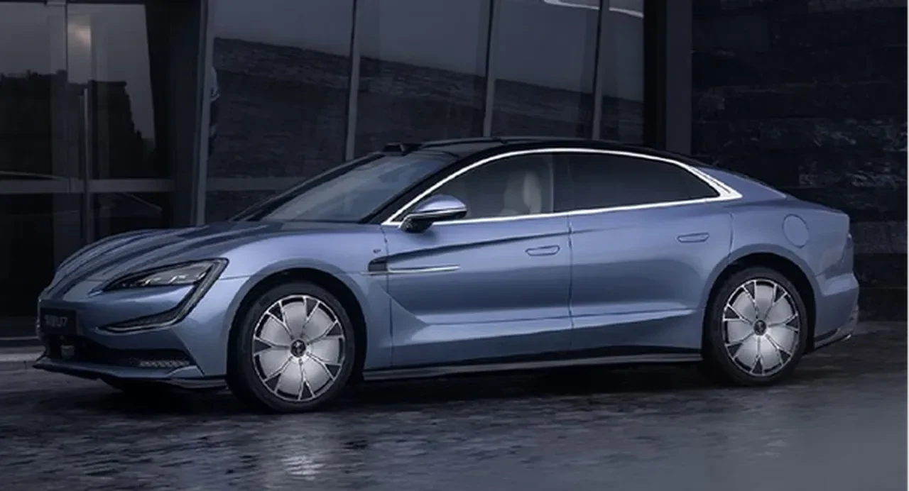 BYD, 1.287 beygirlik U7’nin teslimatlarına başladı