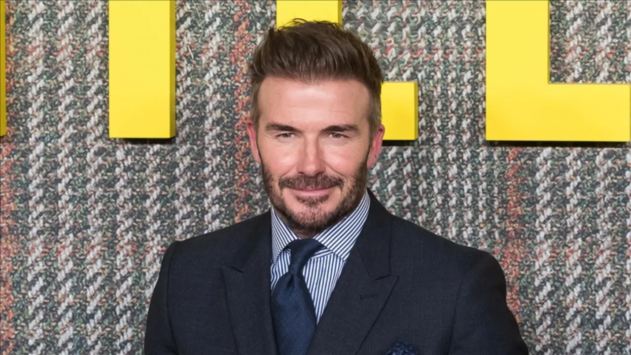 Eski futbolcu David Beckham'a 'şövalyelik' ünvanı verildi