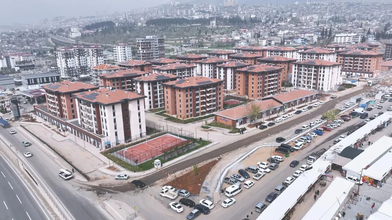 Kardeşlik simgesi: 250 bininci konutun anahtarı Azerbaycan Mahallesi’nde verilecek