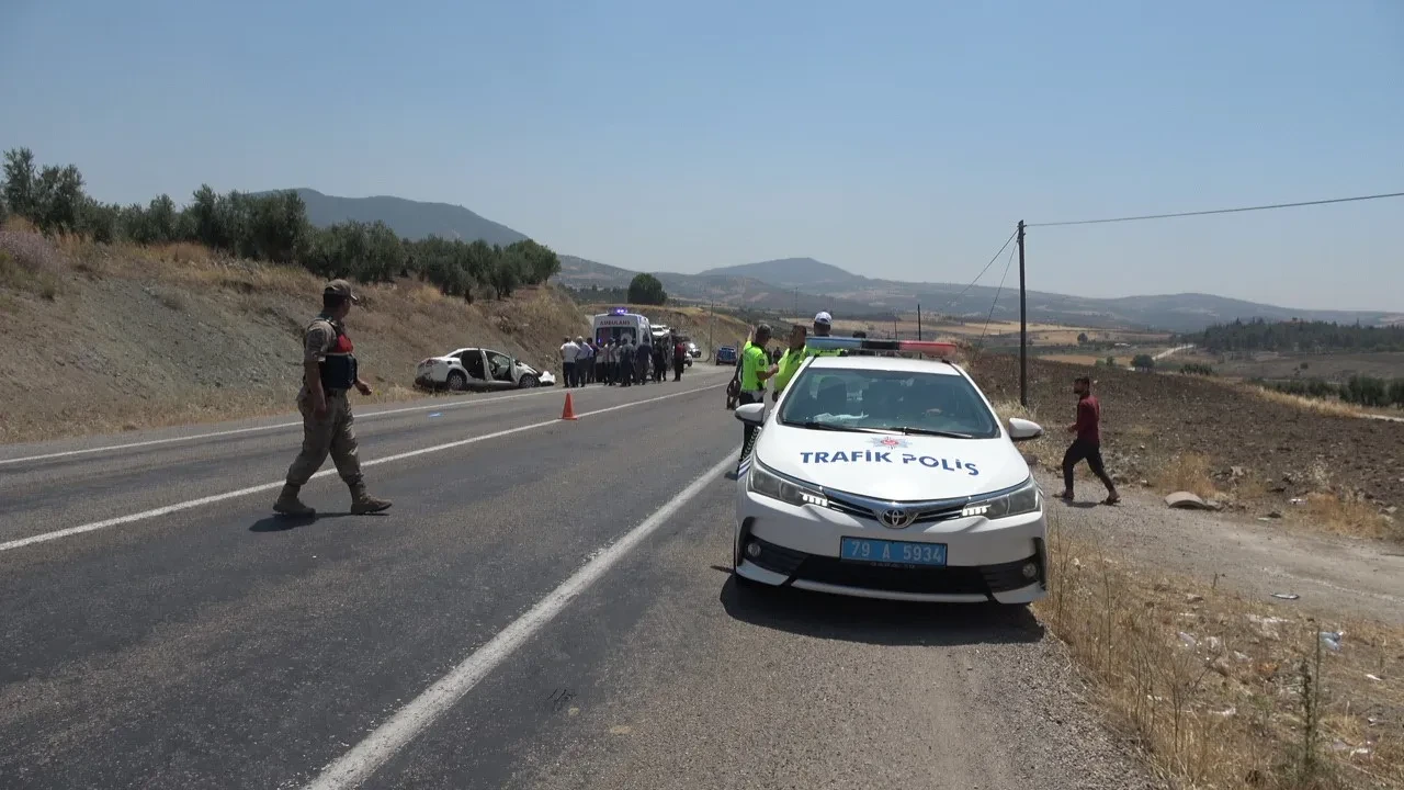 Kilis-Hatay yolunda feci kaza: 8 yaralı