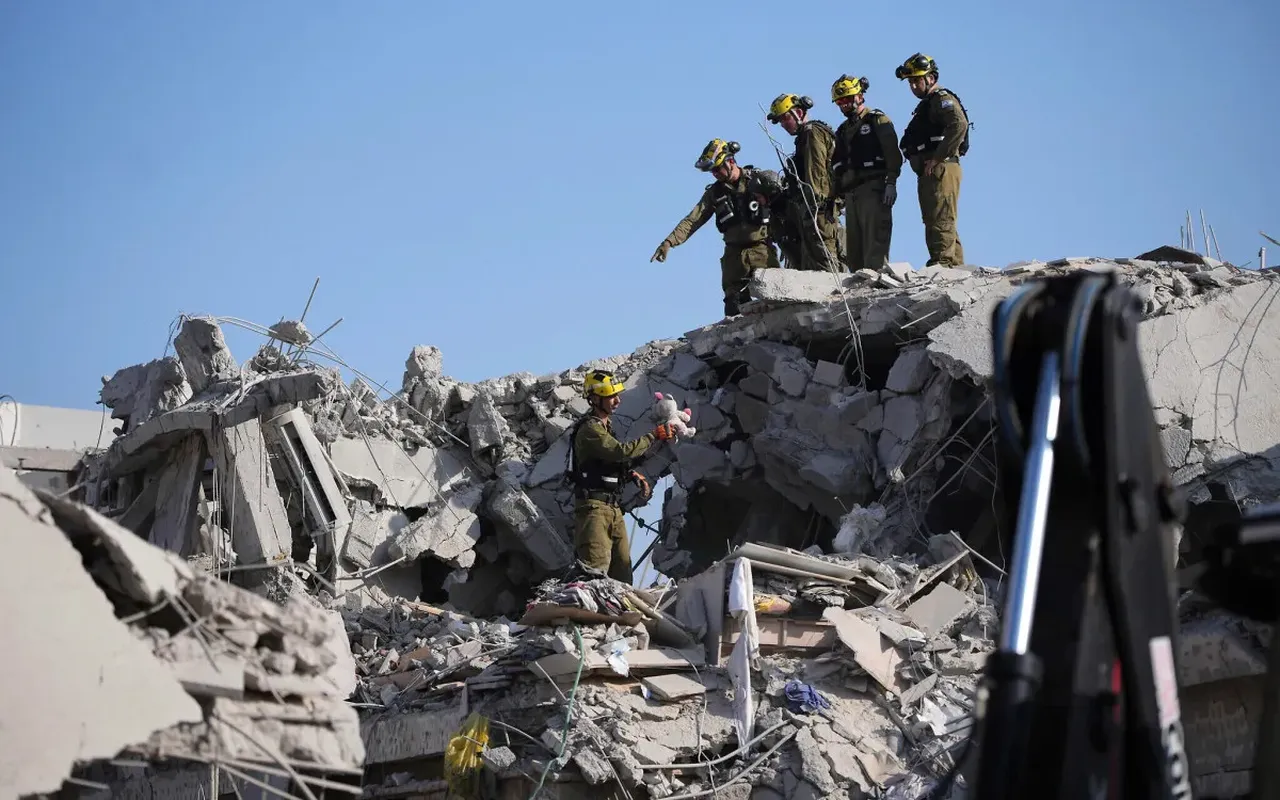 Netanyahu'dan İran'a açık tehdit! 'Her yeri vuracağız'