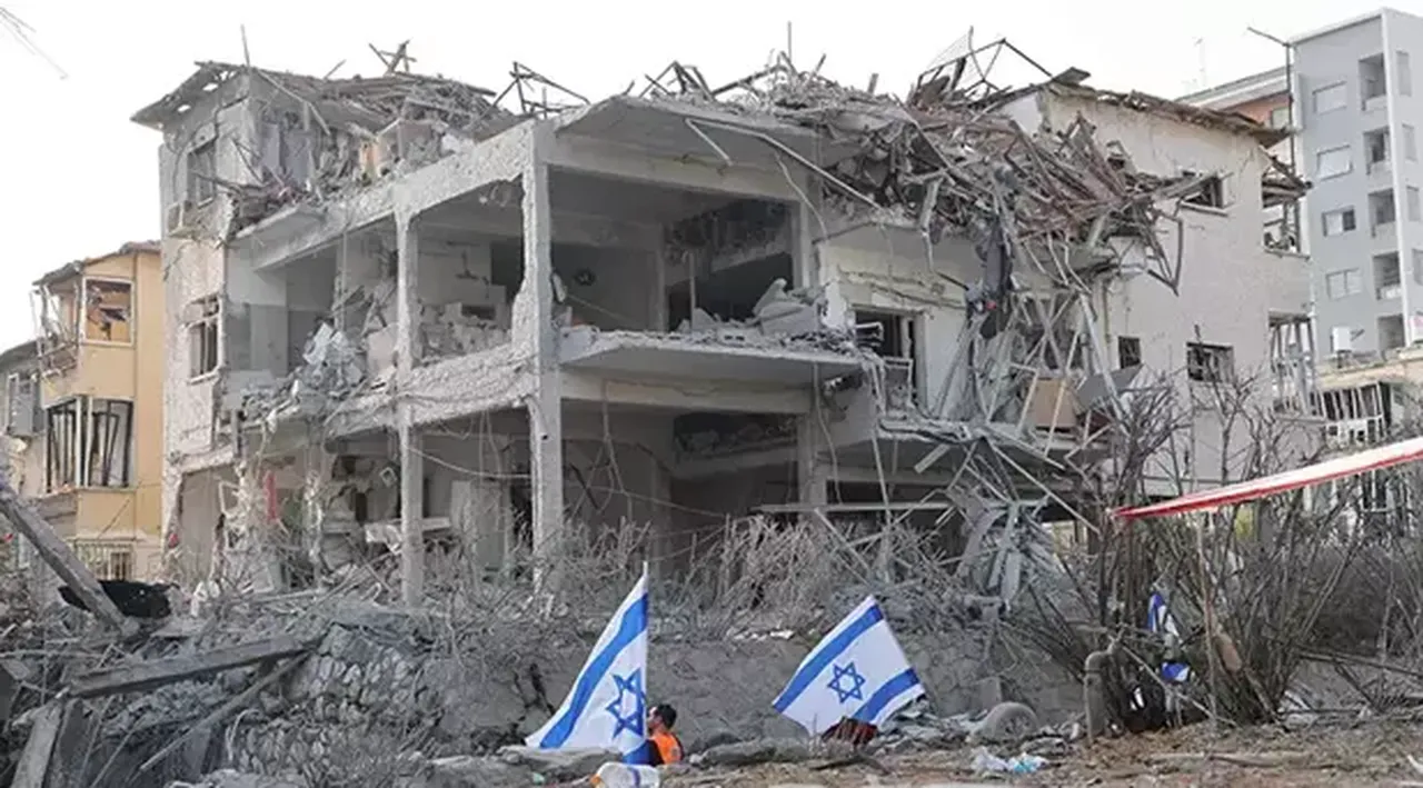 Netanyahu'dan İran'a açık tehdit! 'Her yeri vuracağız'