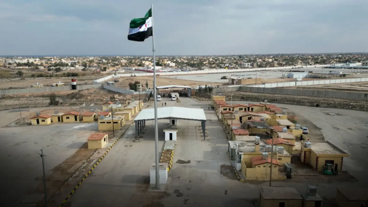 Suriye ile Irak arasındaki Elbukemal Sınır Kapısı yeniden açıldı