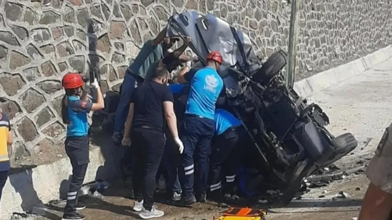 Tunceli'de katliam gibi kaza: 1'i ağır 6 yaralı