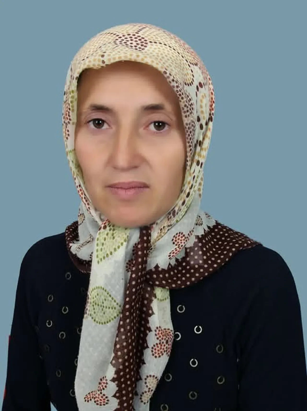 Üzüm yaprağı toplarken hayatını kaybetti! 3 çocuk annesi kadının acı ölümü