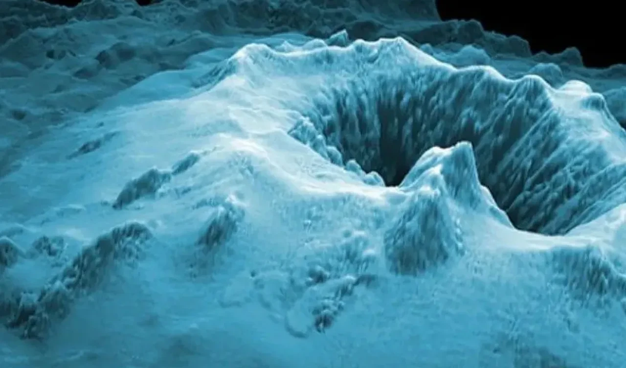 Antarktika'da ilginç keşif! Buzun altından gizemli radyo sinyalleri alındı