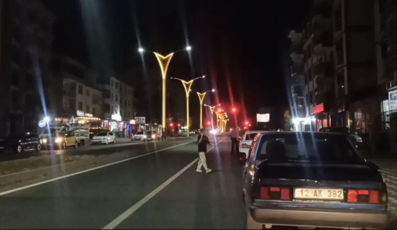 Bingöl depremi sonrası Naci Görür uyardı! 'Stres yüklendi'