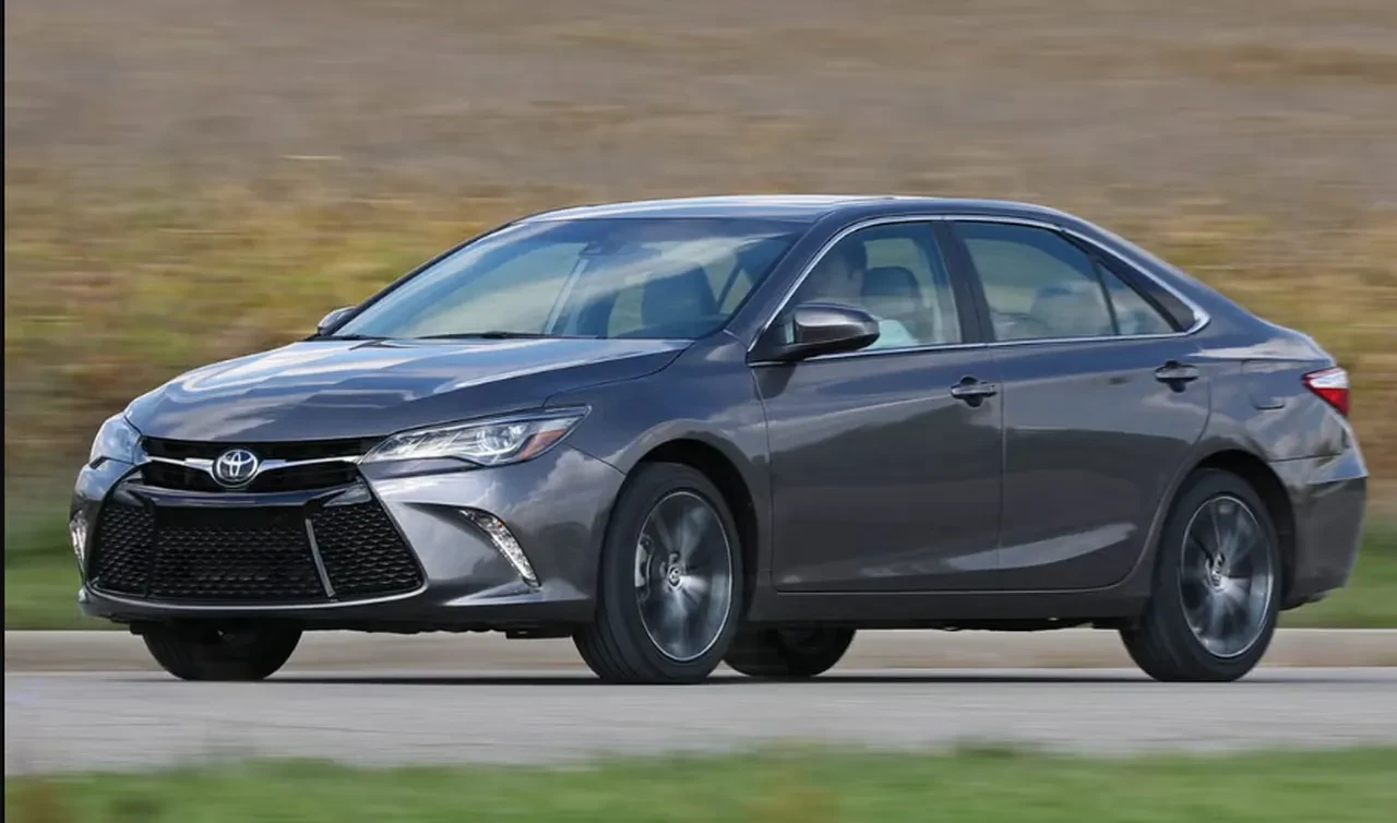 En iyi 10 uzun yol arabasını seçtiler! Bir numarada sürpriz var