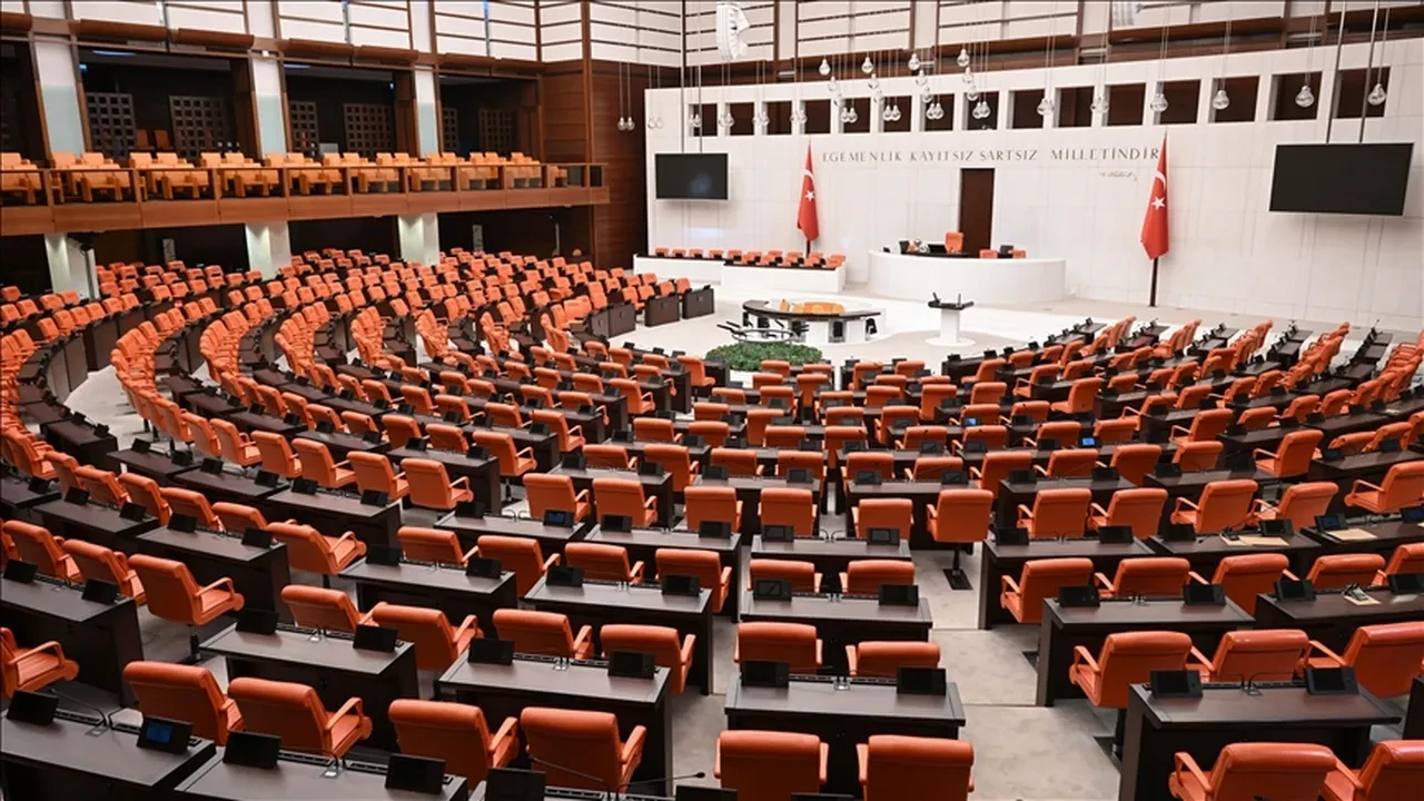İşte Meclis'in bu hafta görüşülecek gündem maddeleri