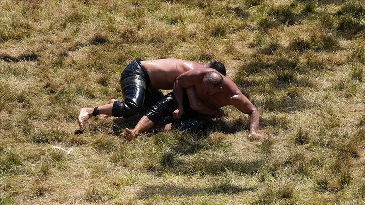 Kırkpınar güreşleri ne zaman başlayacağı açıklandı! Edirne Kırkpınar Yağlı Güreşleri bu yıl 664. kez düzenlenecek