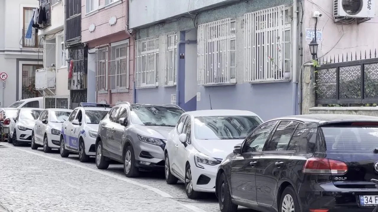 Polis memurunun evinden vahşet çıktı! Mutfakta kesik parmak, yatak odasında başsız beden