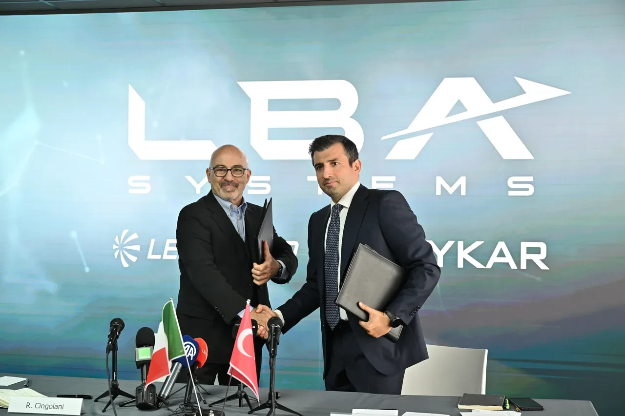 Baykar'dan dev girişim! Paris AirShow’da duyuruldu