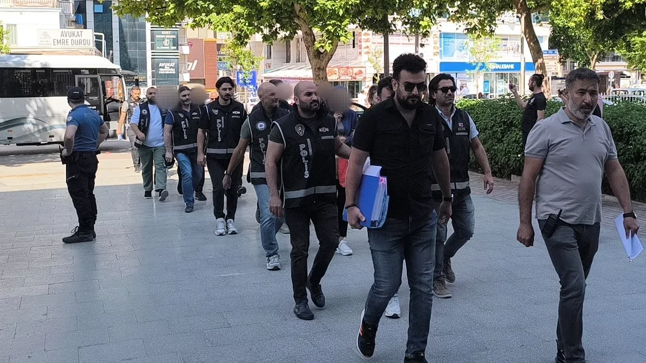 'Galerici' adı altında vatandaşlara yapmadıklarını bırakmamışlar! O çete çökertildi