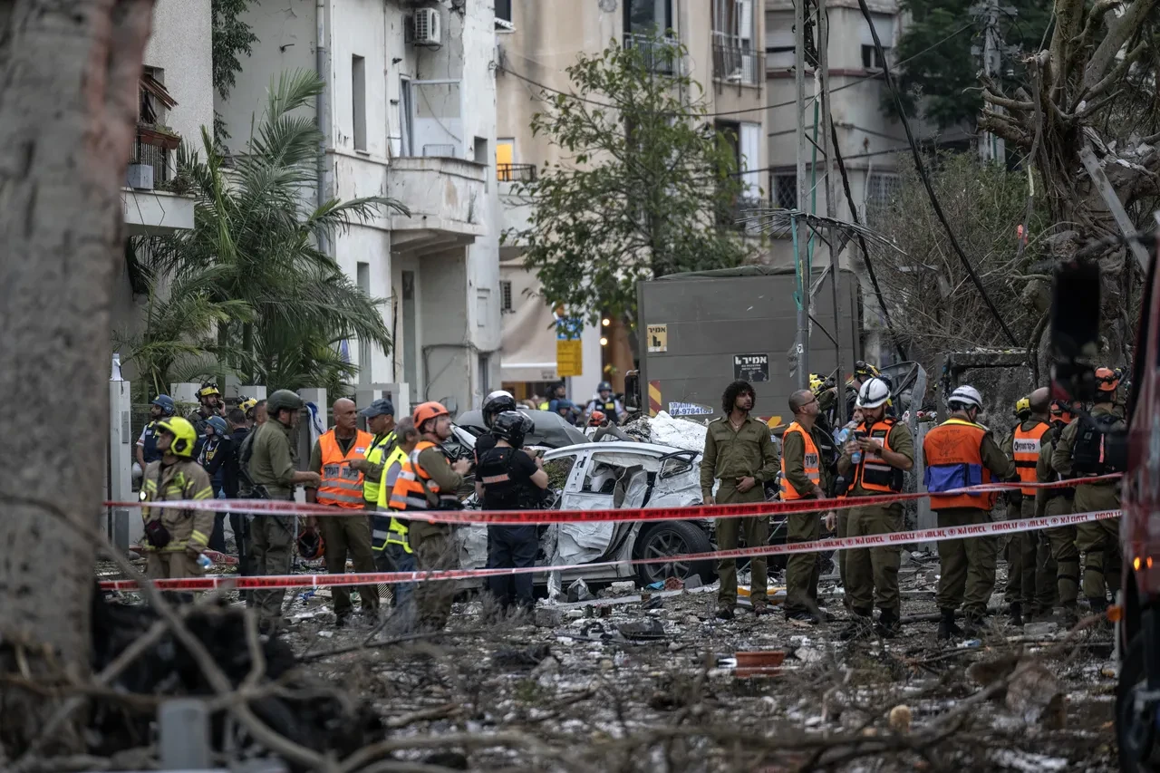 İran, gece boyu füze yağdırdı! İsrail sokaklarında büyük yıkım: Gün ağarınca ortaya çıktı