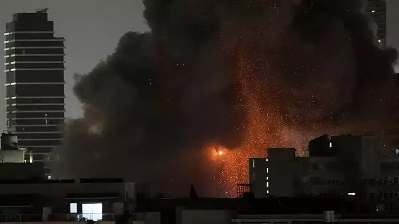 Türkiye içindeki yapıya dikkat! İran-İsrail savaşına ilişkin Cihat Yaycı'dan çarpıcı sözler