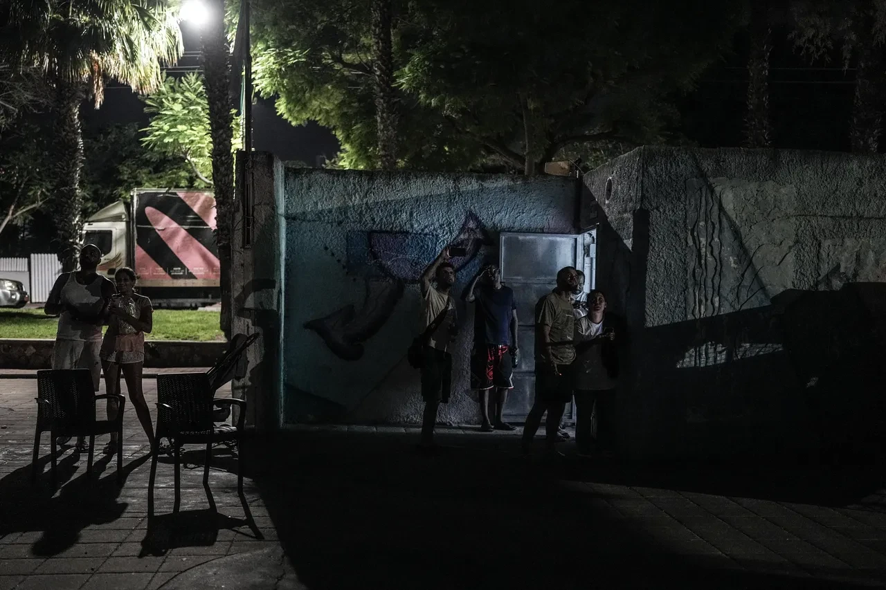 İsrailliler sığınaklara kaçıyor: Ordu 'Çıkmayın' talimatı verdi