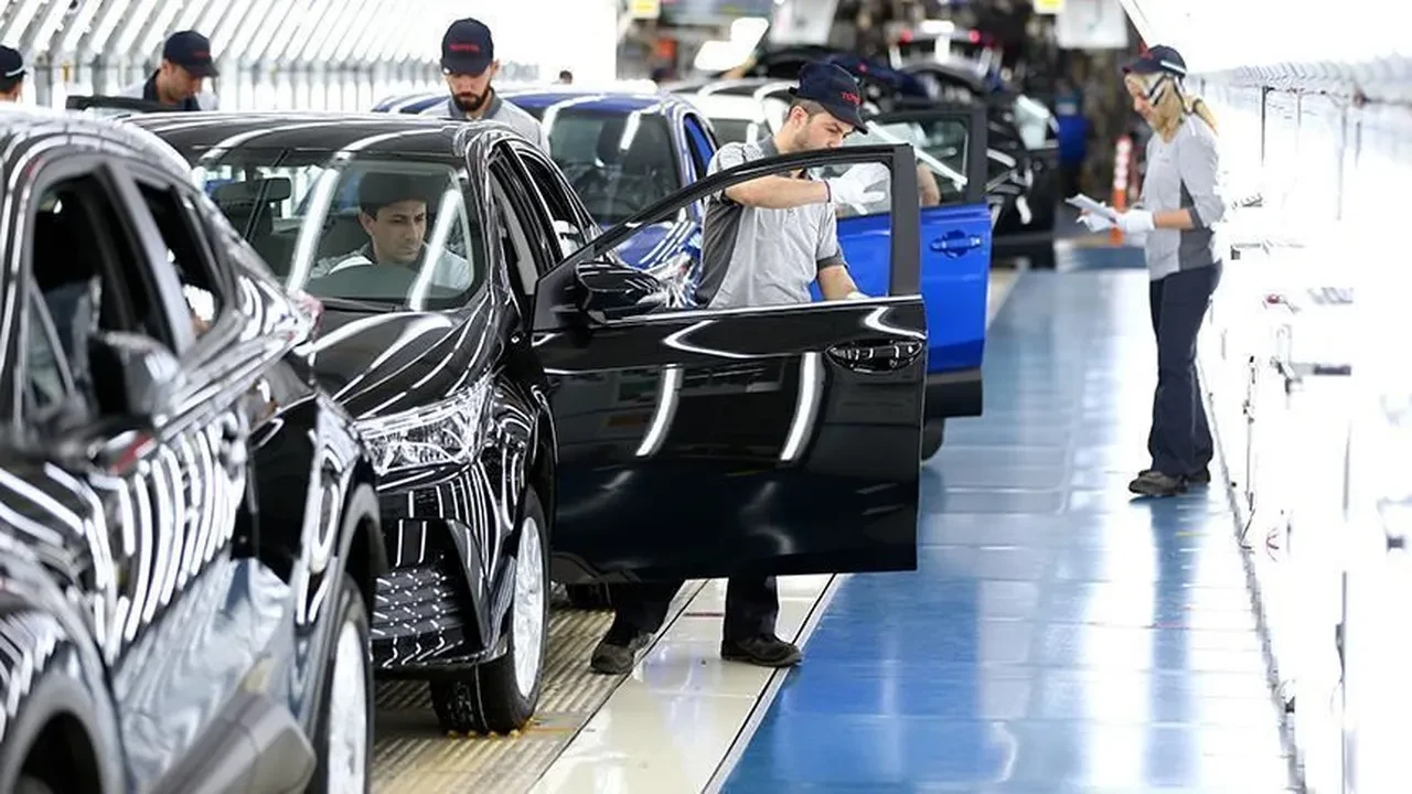 Otomotivde ÖTV sistemi sil baştan değişiyor! 1 milyon TL altı araçlara yeni düzenleme