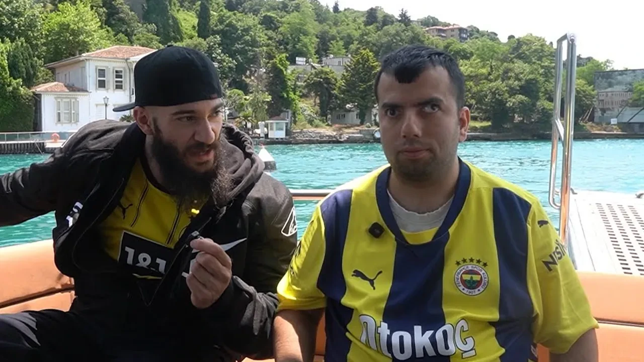 Testo Taylan, Kadıköy Boğası ile video paylaştı! Kesmediği bölüme tepki yağdı: 'Rezil birisin'