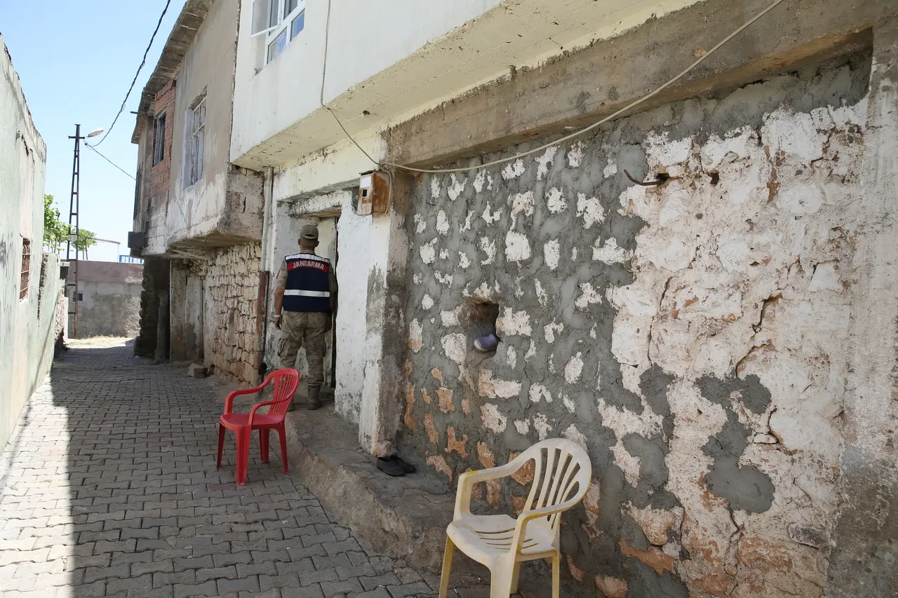 Yaşlı çiftin acı ölümü! Elektrik akımına kapılıp birlikte can verdiler