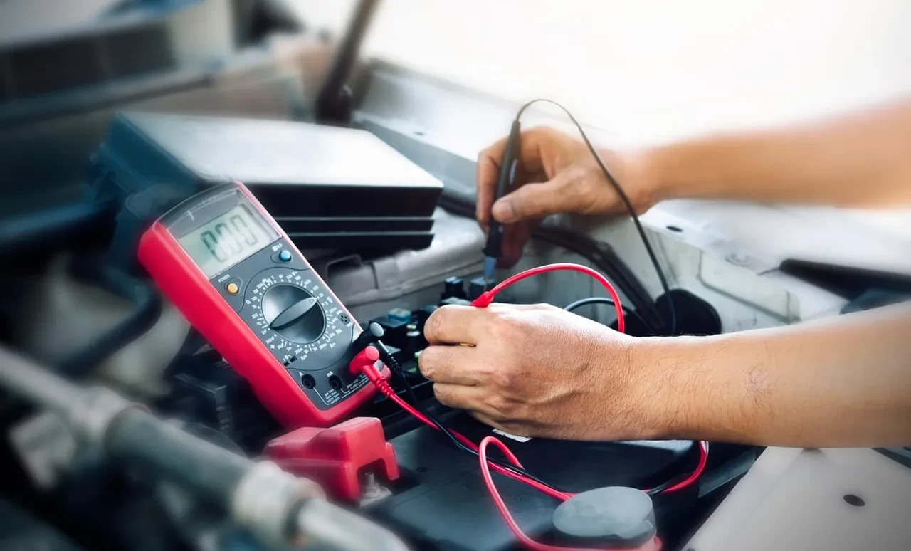 Yaz tatili yolculuğu öncesi aracınıza mutlaka bu bakımı yapın! Ünlü ustadan 7 hayati ipucu