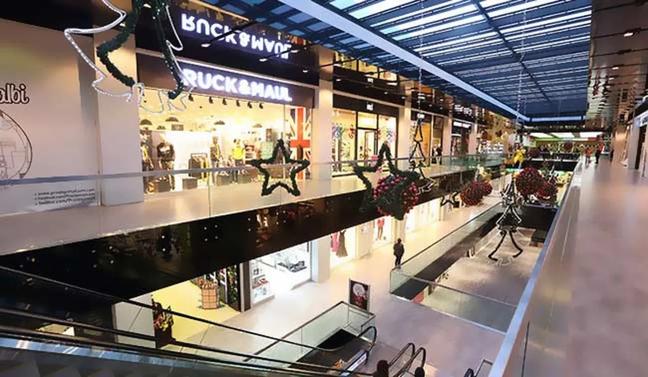 18 yıllık AVM tarihe karışıyor! Lüks alışverişin ilk adresi kapatma kararı aldı