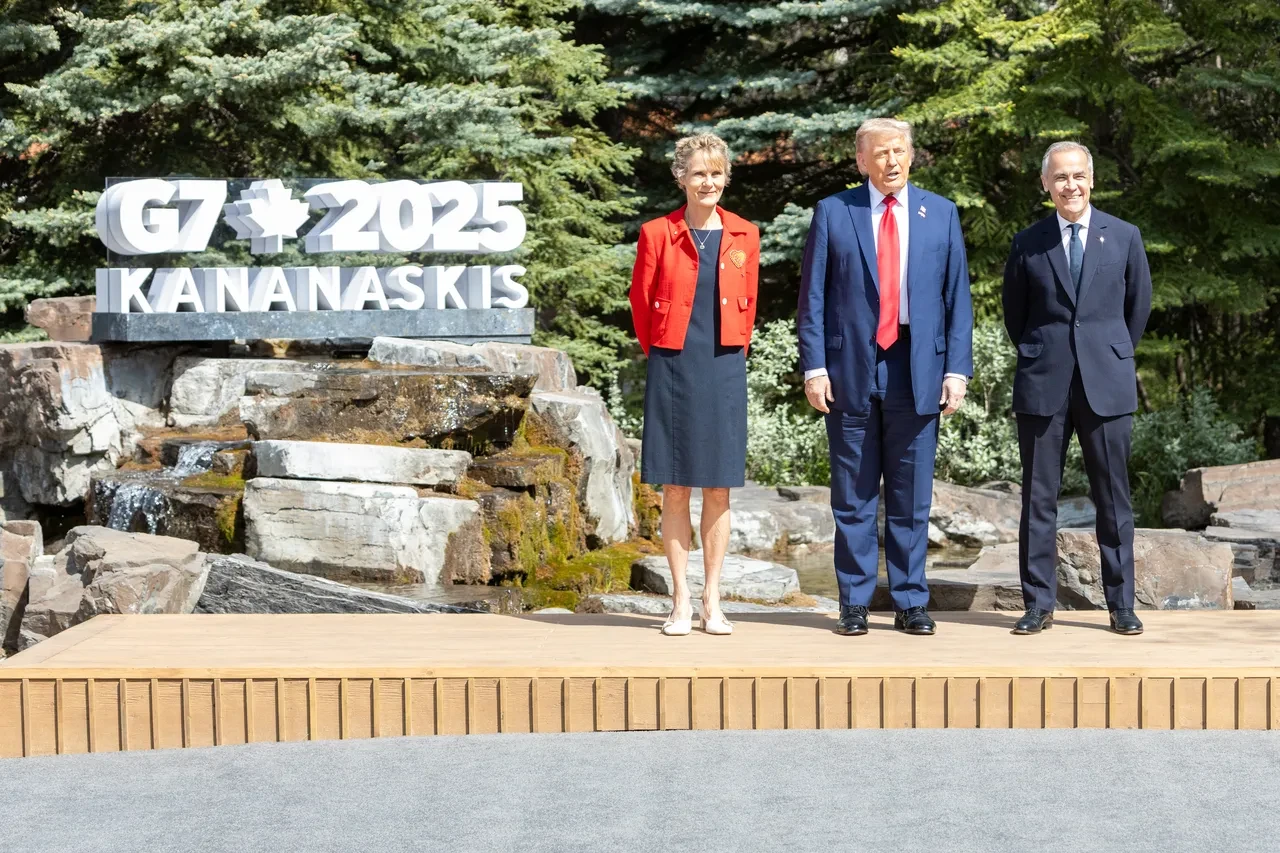 ABD Başkanı Trump'tan uyarı: Tahran'ı derhal terk edin