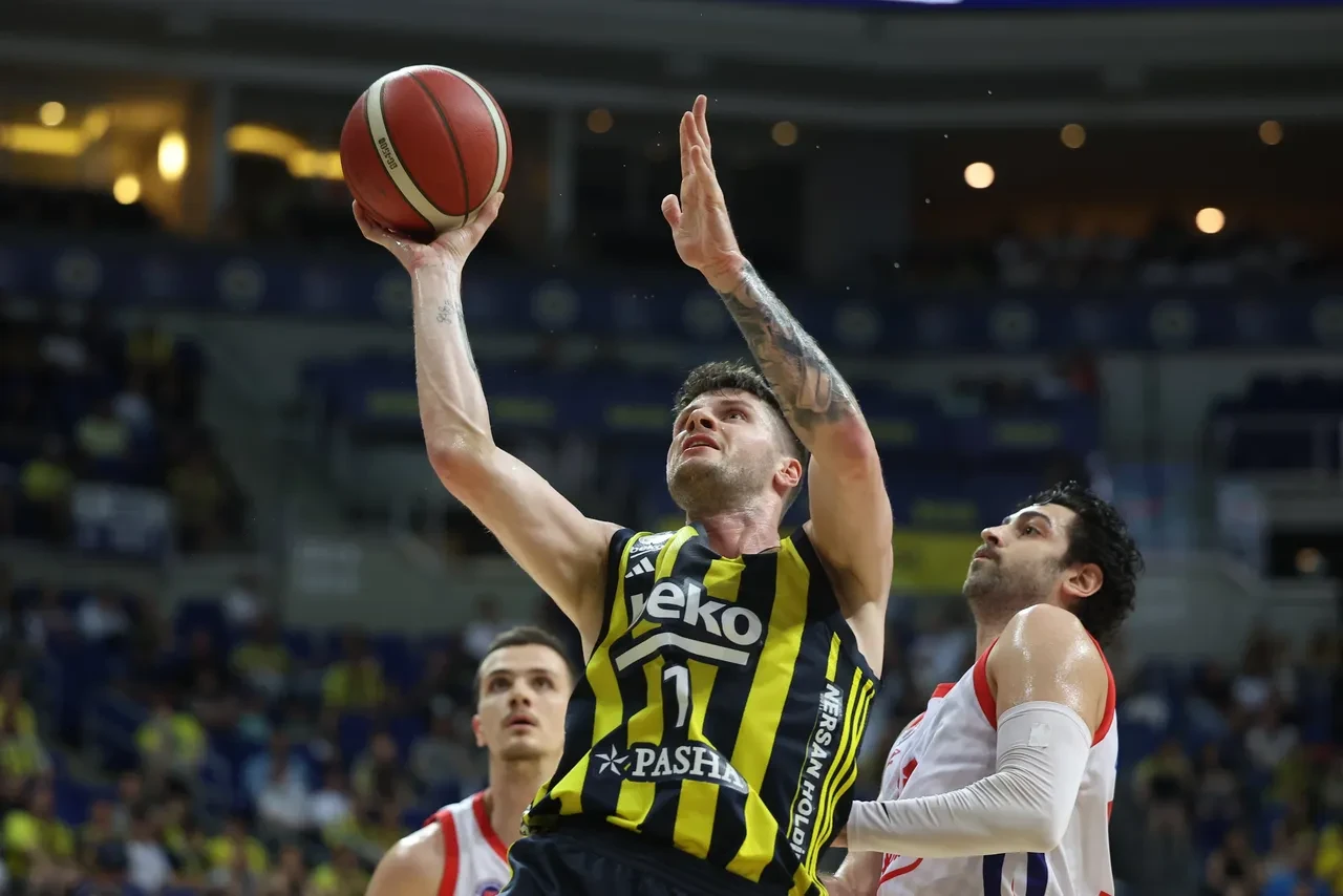 Fenerbahçe Beşiktaş maçı hangi kanalda, nereden canlı izlenir? Basketbol finalinde ilk maça saatler kaldı