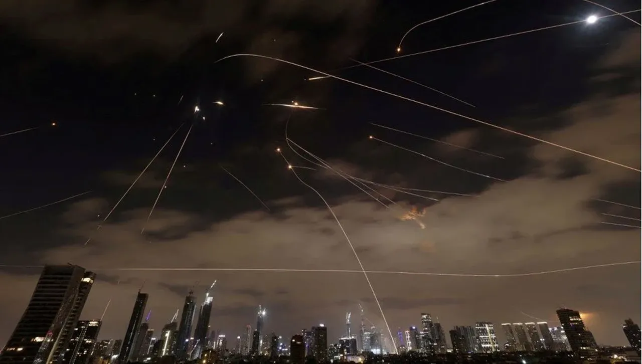 İran-İsrail savaşında dünyanın konuştuğu silah: 'Demir ışın' lazer sistemi devreye giriyor