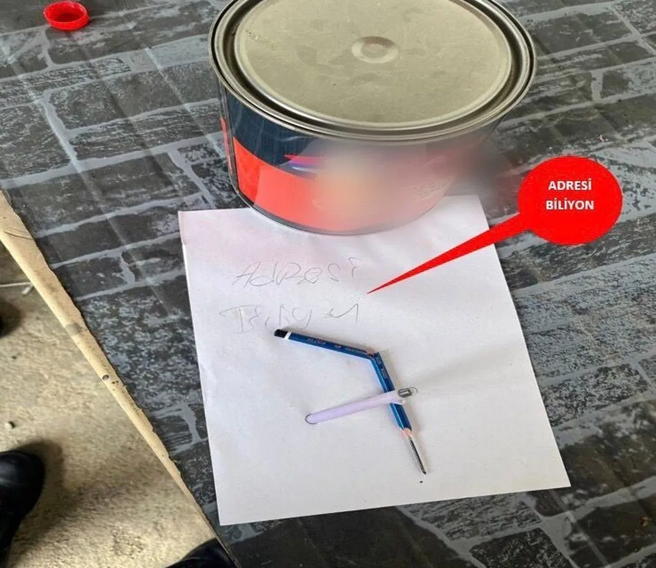 'Pes' dedirten olay! Arkadaşının iş yerini soyup, ticarete atıldı