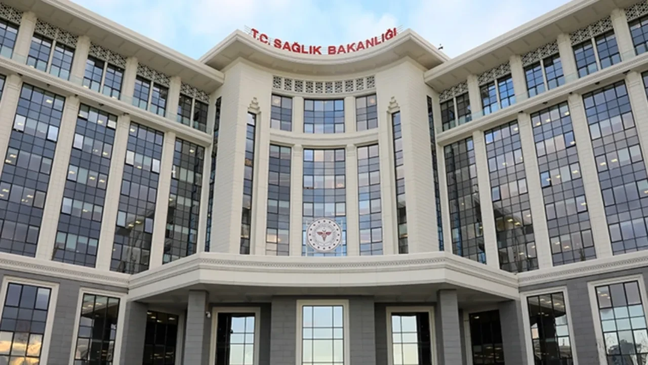 Sağlık Bakanlığı duyurdu! Kamu hastanesinde haksız kazanç soruşturmasında gözaltılar var